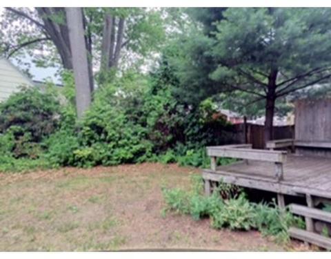 74 Rencelau St, Springfield, MA 01118 photo 6