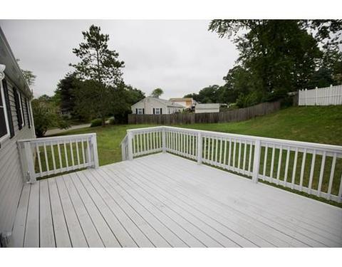 219 Pondview Dr, Chicopee, MA 01020 photo 15