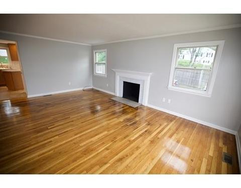 219 Pondview Dr, Chicopee, MA 01020 photo 6