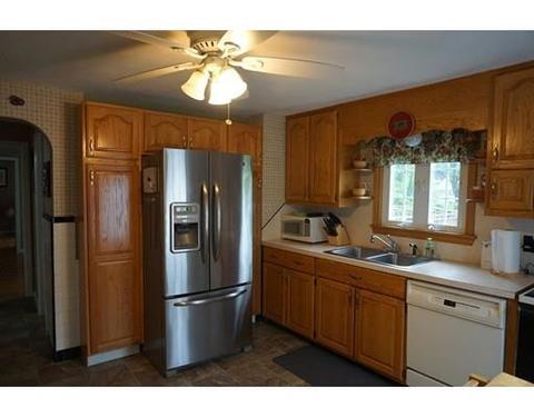 17 Doyle Ave, Springfield, MA 01104 photo 8