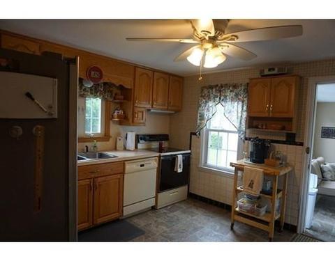 17 Doyle Ave, Springfield, MA 01104 photo 9