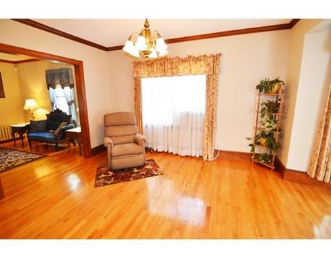 73 Castle St, Springfield, MA 01118 photo 7