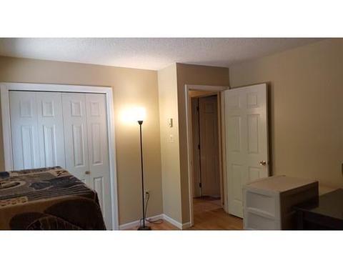 1 Henry St, Webster, MA 01570 photo 8