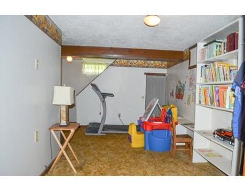 24 Cindy Cir, Springfield, MA 01129 photo 14