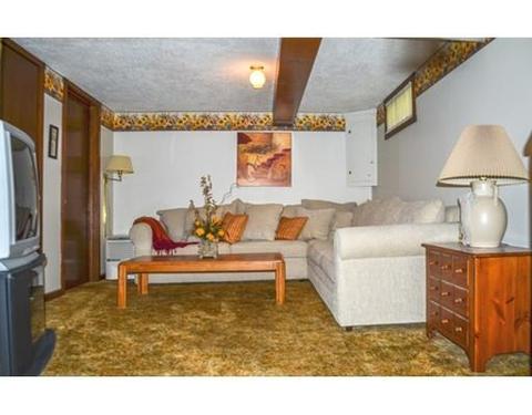 24 Cindy Cir, Springfield, MA 01129 photo 13