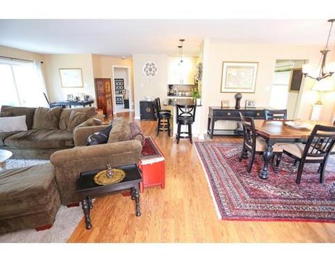 18 Devlin Dr, Chicopee, MA 01020 photo 15