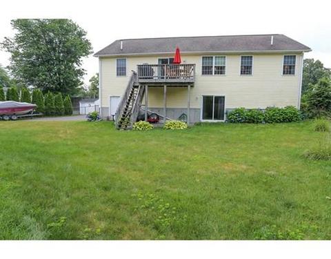 18 Devlin Dr, Chicopee, MA 01020 photo 25
