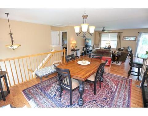 18 Devlin Dr, Chicopee, MA 01020 photo 11