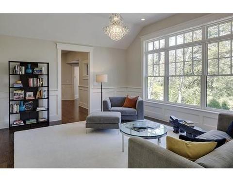 181 Clyde St, Chestnut Hill, MA 02467 photo 21