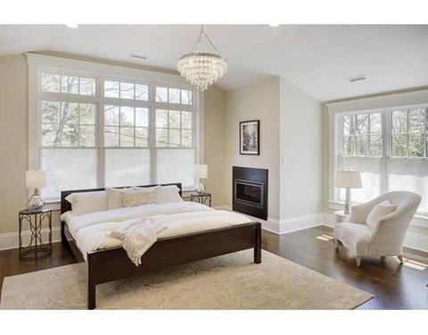 181 Clyde St, Chestnut Hill, MA 02467 photo 16