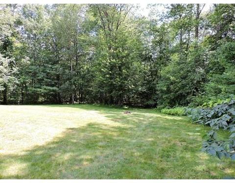 33 Dinis St, Ludlow, MA 01056 photo 28