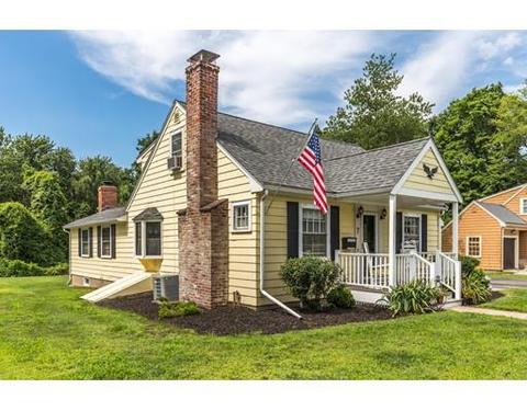 7 Springvale Rd, Reading, MA 01867 photo 3