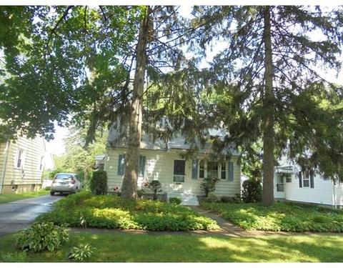 25 Burnside Ter, Springfield, MA 01118 photo 1