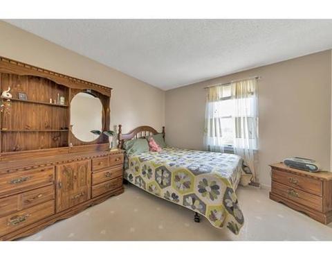 53 Moore St, Springfield, MA 01107 photo 22