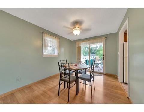 53 Moore St, Springfield, MA 01107 photo 16
