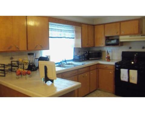 79 Cook St, Fall River, MA 02721 photo 5