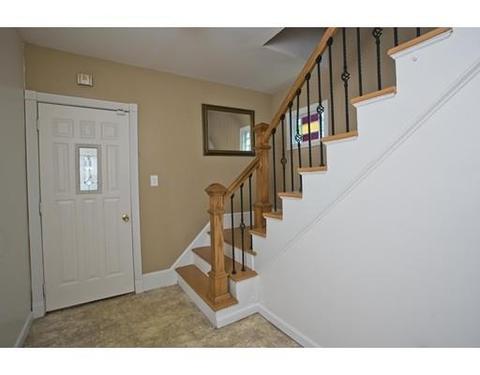 88 Monrovia St, Springfield, MA 01104 photo 17