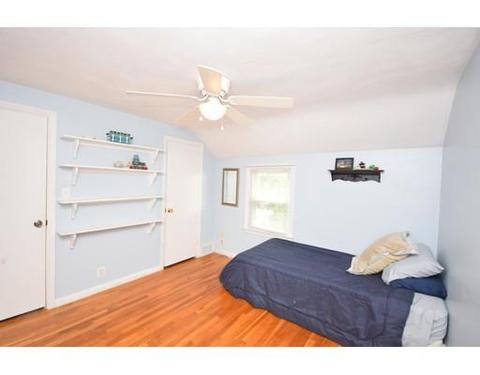 26 Macomber Ave, Springfield, MA 01119 photo 11