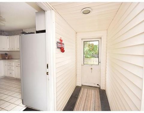 26 Macomber Ave, Springfield, MA 01119 photo 23