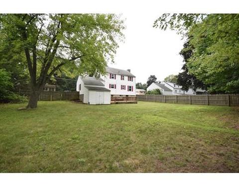 26 Macomber Ave, Springfield, MA 01119 photo 2