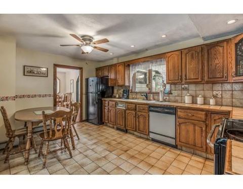 18 Smith Ave, Reading, MA 01867 photo 14