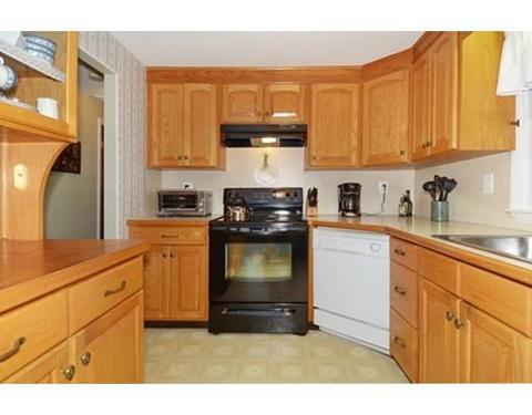 633 Summer Ave, Reading, MA 01867 photo 18
