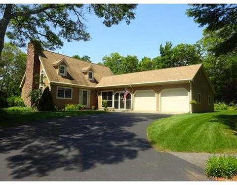 18 Peter Cooper Dr, Wareham, MA 02571 photo 1