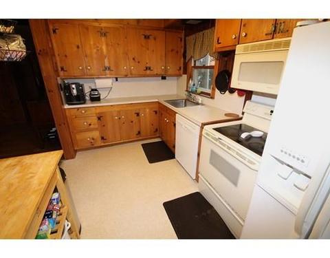 22 Glancy Ln, Dedham, MA 02026 photo 13