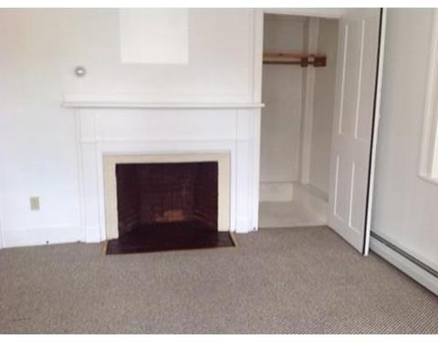 26 Pine St, Gloucester, MA 01930 photo 6