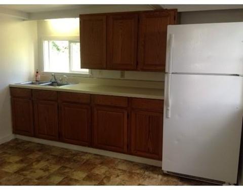 26 Pine St, Gloucester, MA 01930 photo 8