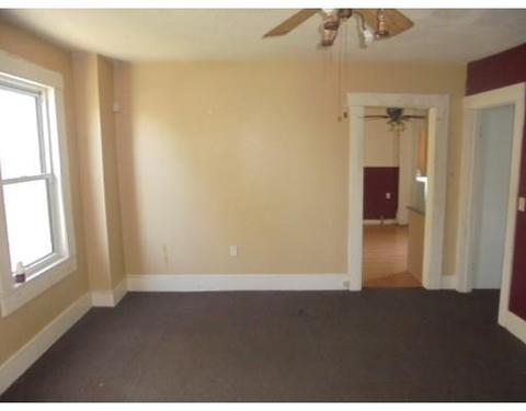 324 Eastern Ave, Springfield, MA 01109 photo 2