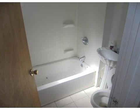 324 Eastern Ave, Springfield, MA 01109 photo 5