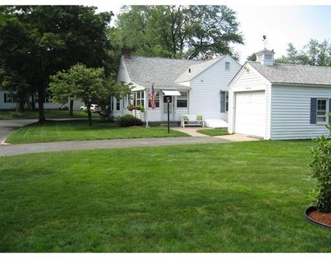 34 Mayflower Rd, Springfield, MA 01118 photo 5