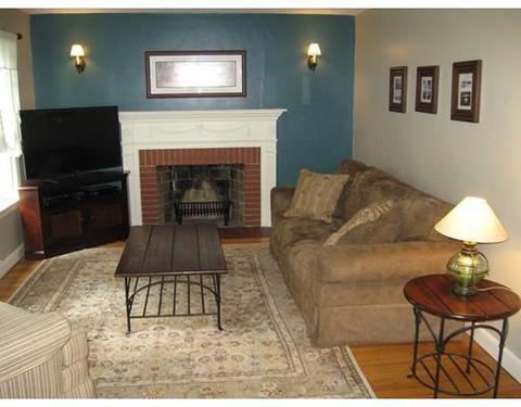 34 Mayflower Rd, Springfield, MA 01118 photo 18