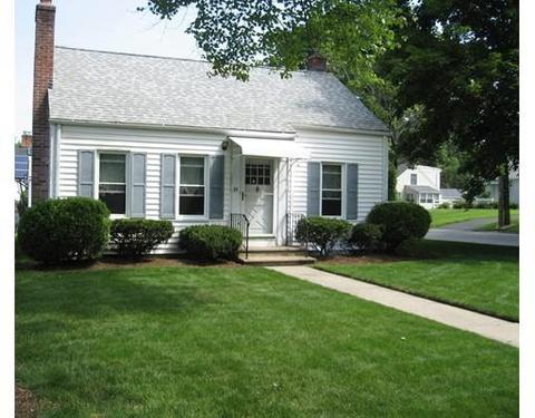 34 Mayflower Rd, Springfield, MA 01118 photo 1