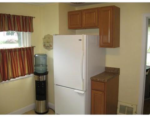 34 Mayflower Rd, Springfield, MA 01118 photo 11