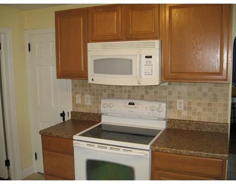 34 Mayflower Rd, Springfield, MA 01118 photo 13