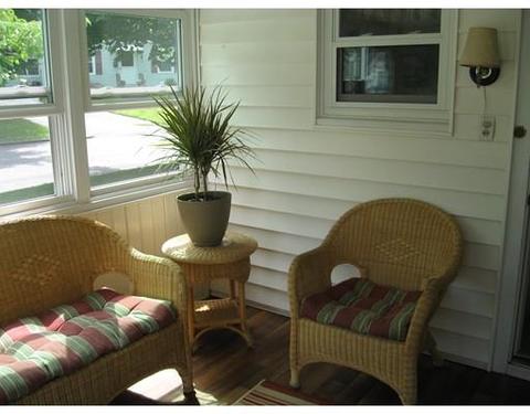 34 Mayflower Rd, Springfield, MA 01118 photo 9