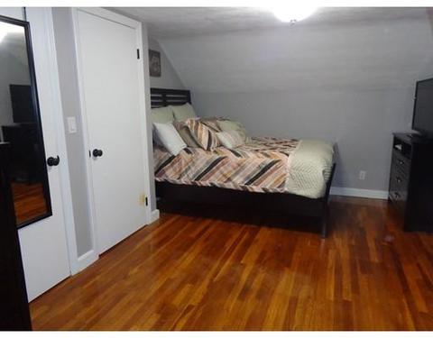 34 Macomber Ave, Springfield, MA 01119 photo 10