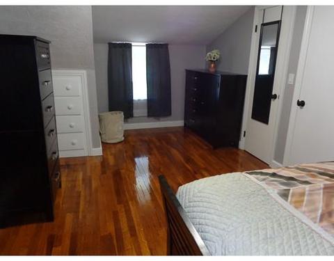 34 Macomber Ave, Springfield, MA 01119 photo 11