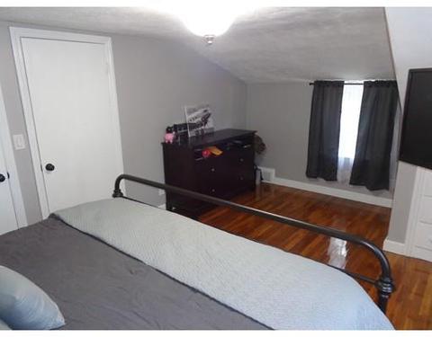 34 Macomber Ave, Springfield, MA 01119 photo 13
