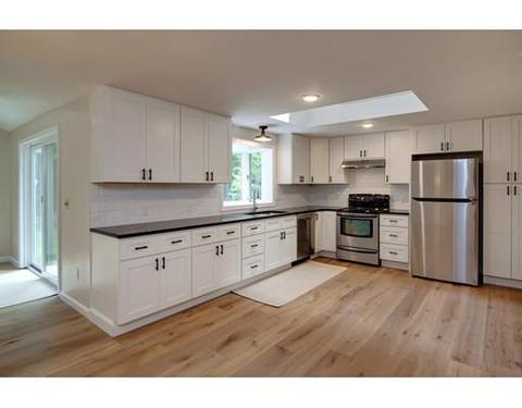 30 Leather Leaf Ln, Mashpee, MA 02649 photo 6