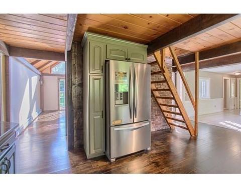 26 Bartlett Ln, Orange, MA 01364 photo 8
