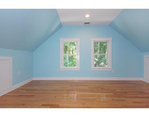 17 Laurel St, Arlington, MA 02476 photo 18