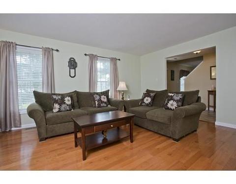 38 Devlin Dr, Chicopee, MA 01020 photo 2