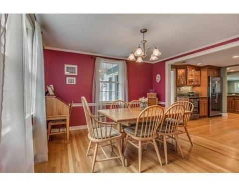 56 Meadowbrook Rd, Needham, MA 02492 photo 8