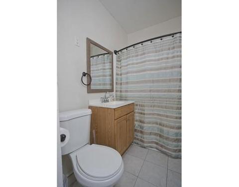24 Windsor St, Springfield, MA 01105 photo 13