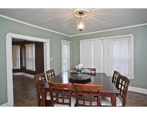 24 Windsor St, Springfield, MA 01105 photo 7