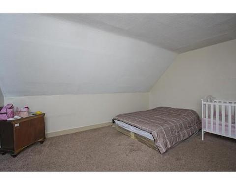 24 Windsor St, Springfield, MA 01105 photo 15