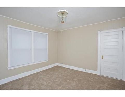 24 Windsor St, Springfield, MA 01105 photo 18